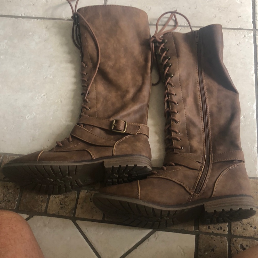 Knee high boot